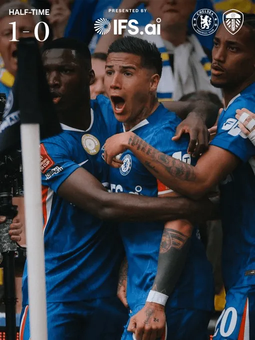 开云小组-切尔西1-0利兹联半场数据：射门6-4，射正2-1，绝对机会2-1